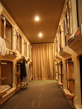 Capsule hotel